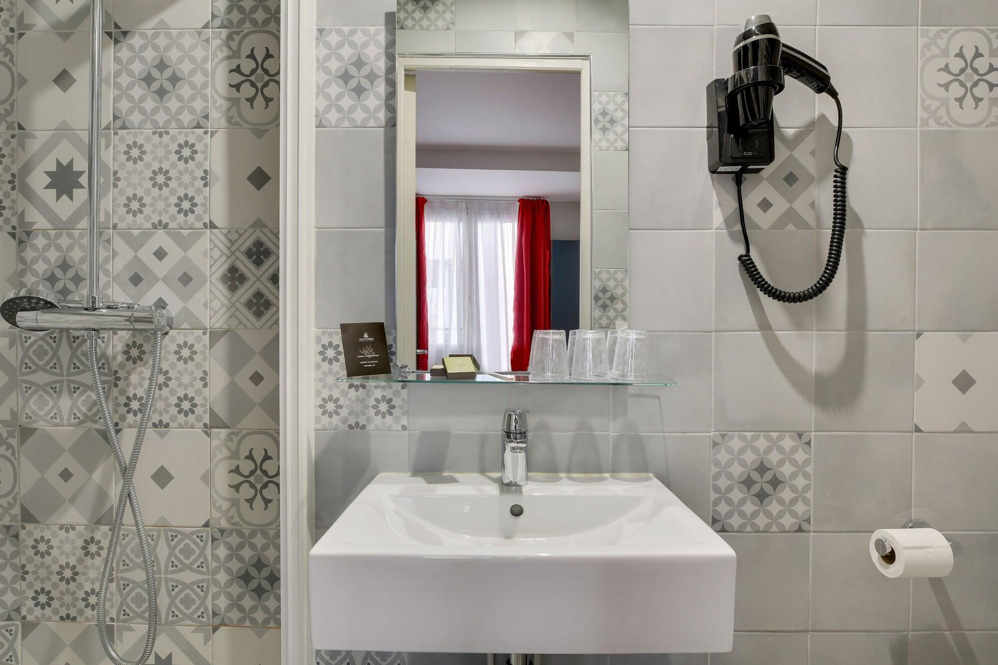 Hotel Riviera Elysees Париж Екстериор снимка